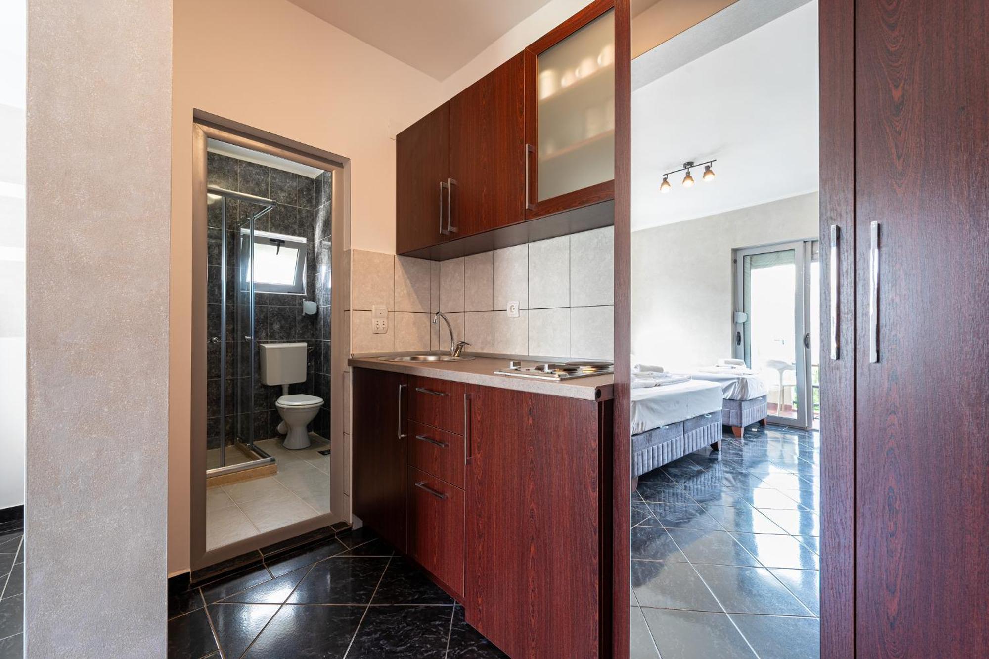 Delfin Apartments Sutomore Extérieur photo