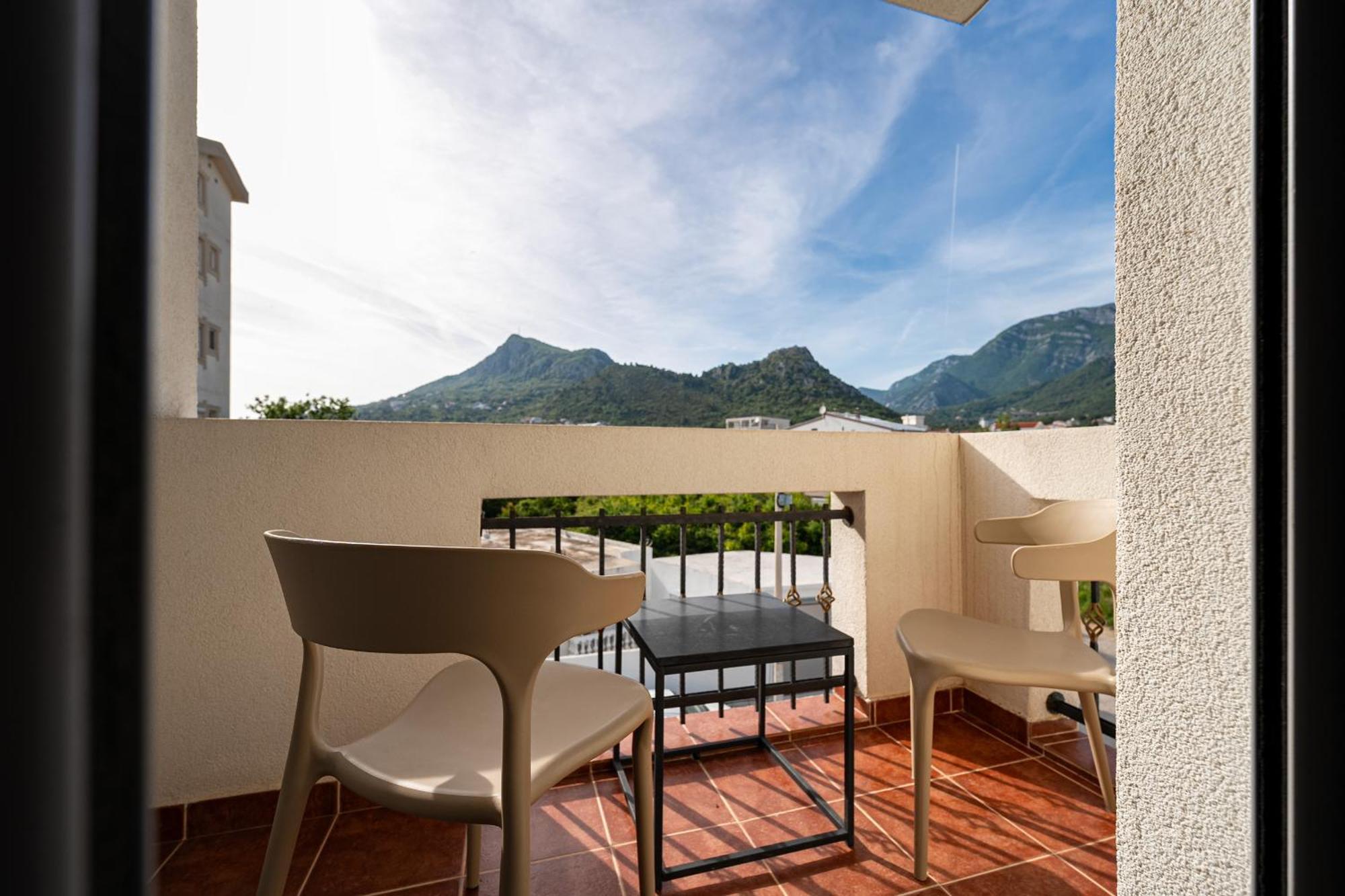 Delfin Apartments Sutomore Chambre photo