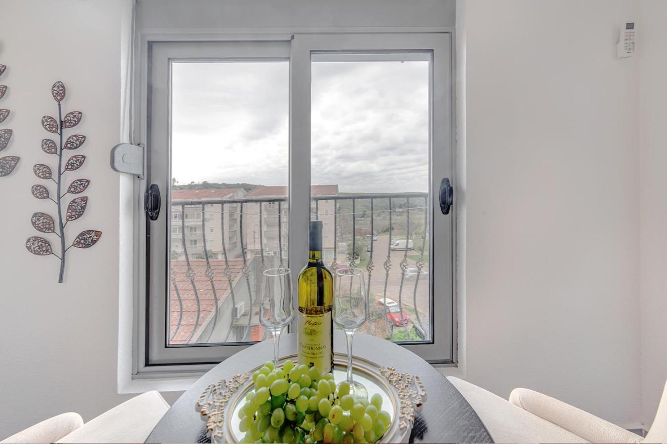 Delfin Apartments Sutomore Chambre photo