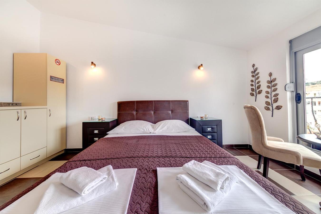 Delfin Apartments Sutomore Chambre photo